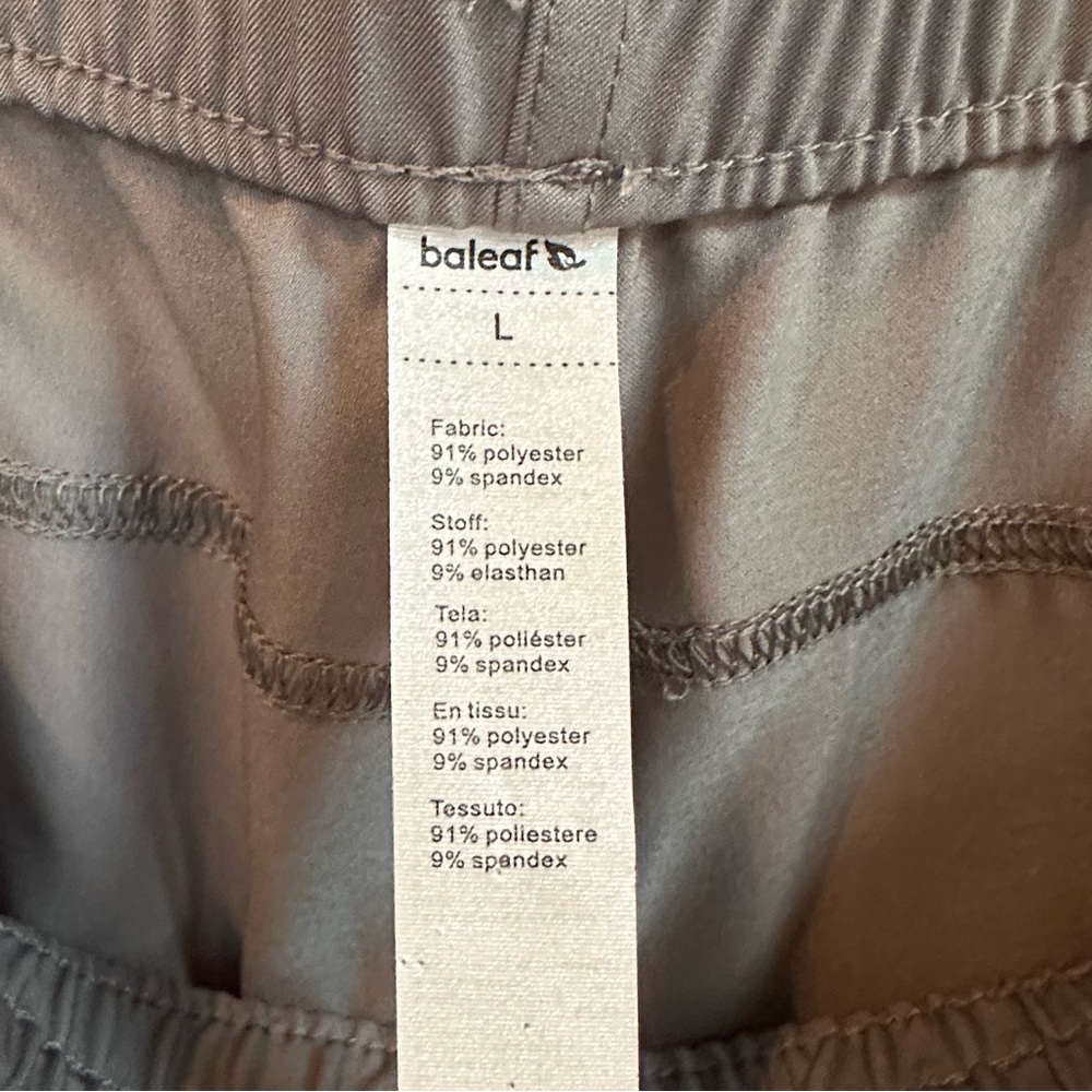 baleaf Women's Hiking Waterproof Capri UPF Roll Up Convertible Pants Quick Dry - Picture 11 of 12